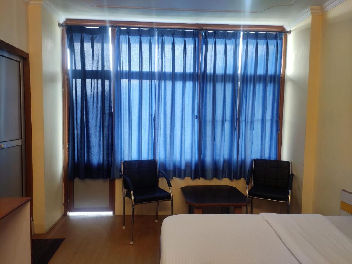Hotel Amandeep Dharamshala Exterior photo